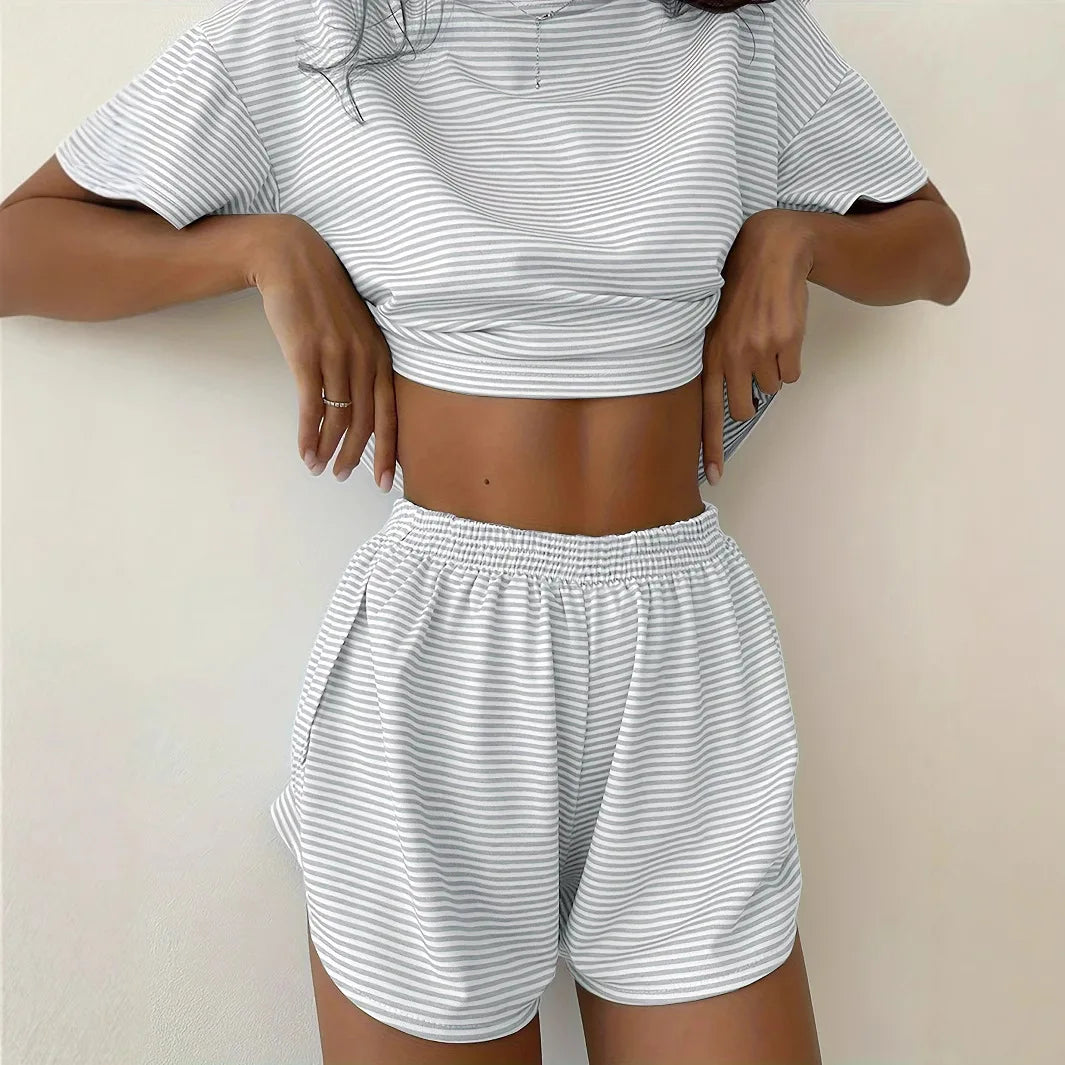 Women's Striped Pajamas Set, Short Sleeved T-shirt And Shorts, Women's Pajamas 2-piece Set, Home Casual Loose Fit